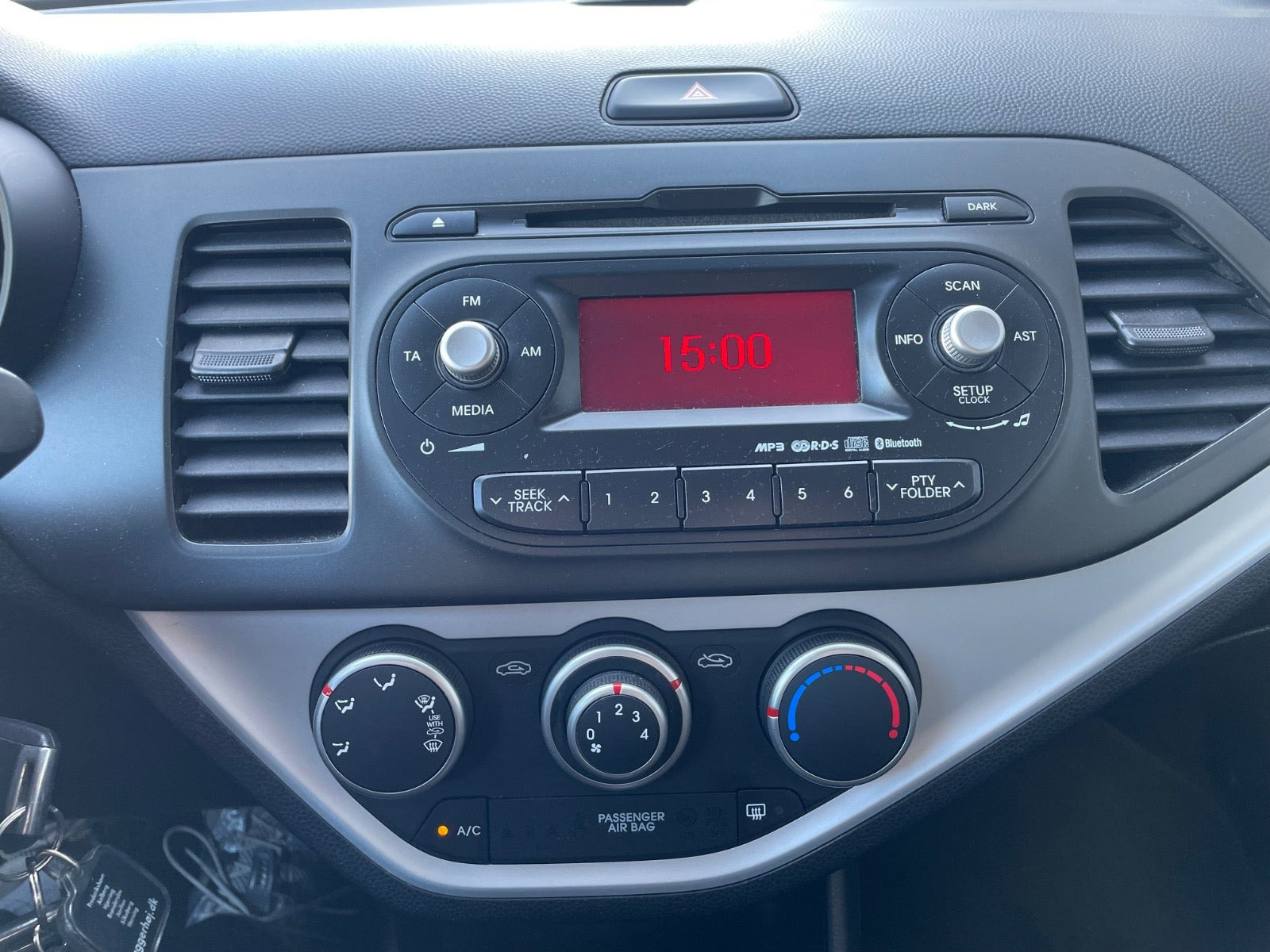 Sølv Kia Picanto fra 2015