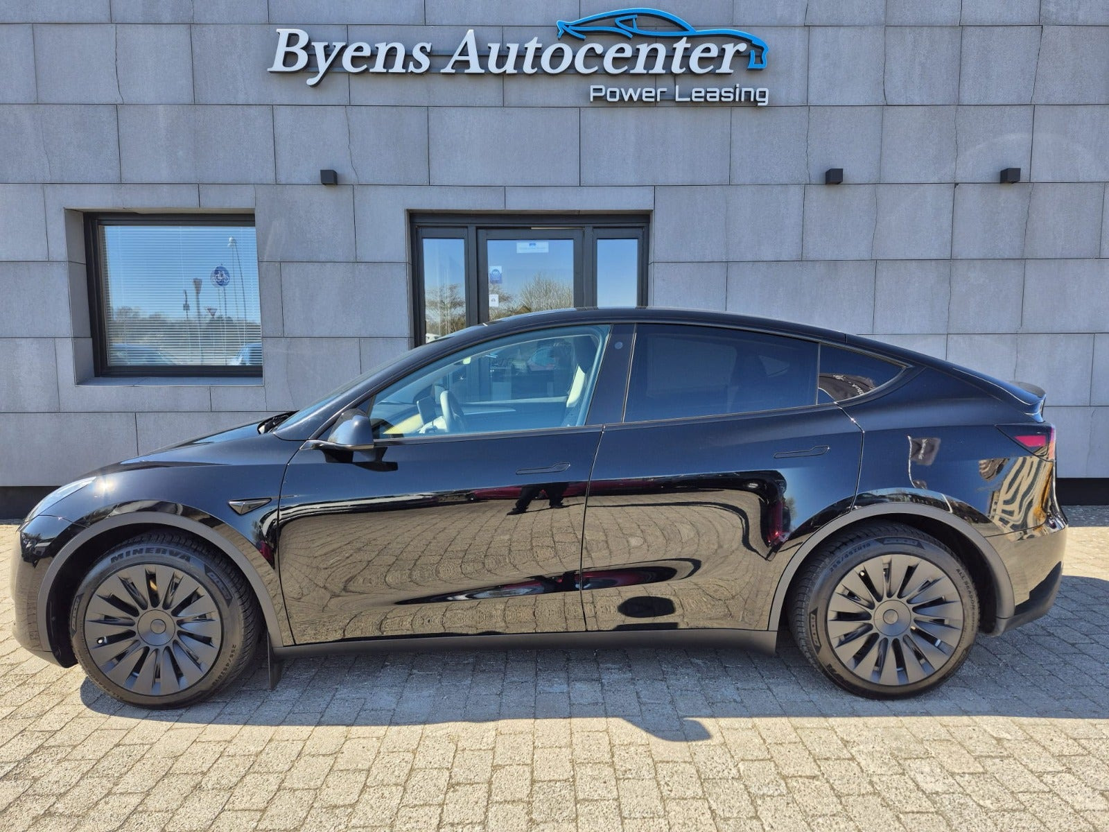 undefined Tesla Model Y fra 2022