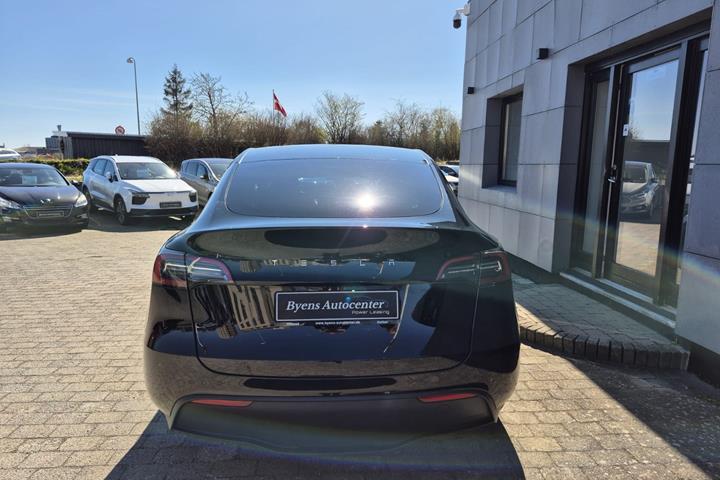 undefined Tesla Model Y fra 2022