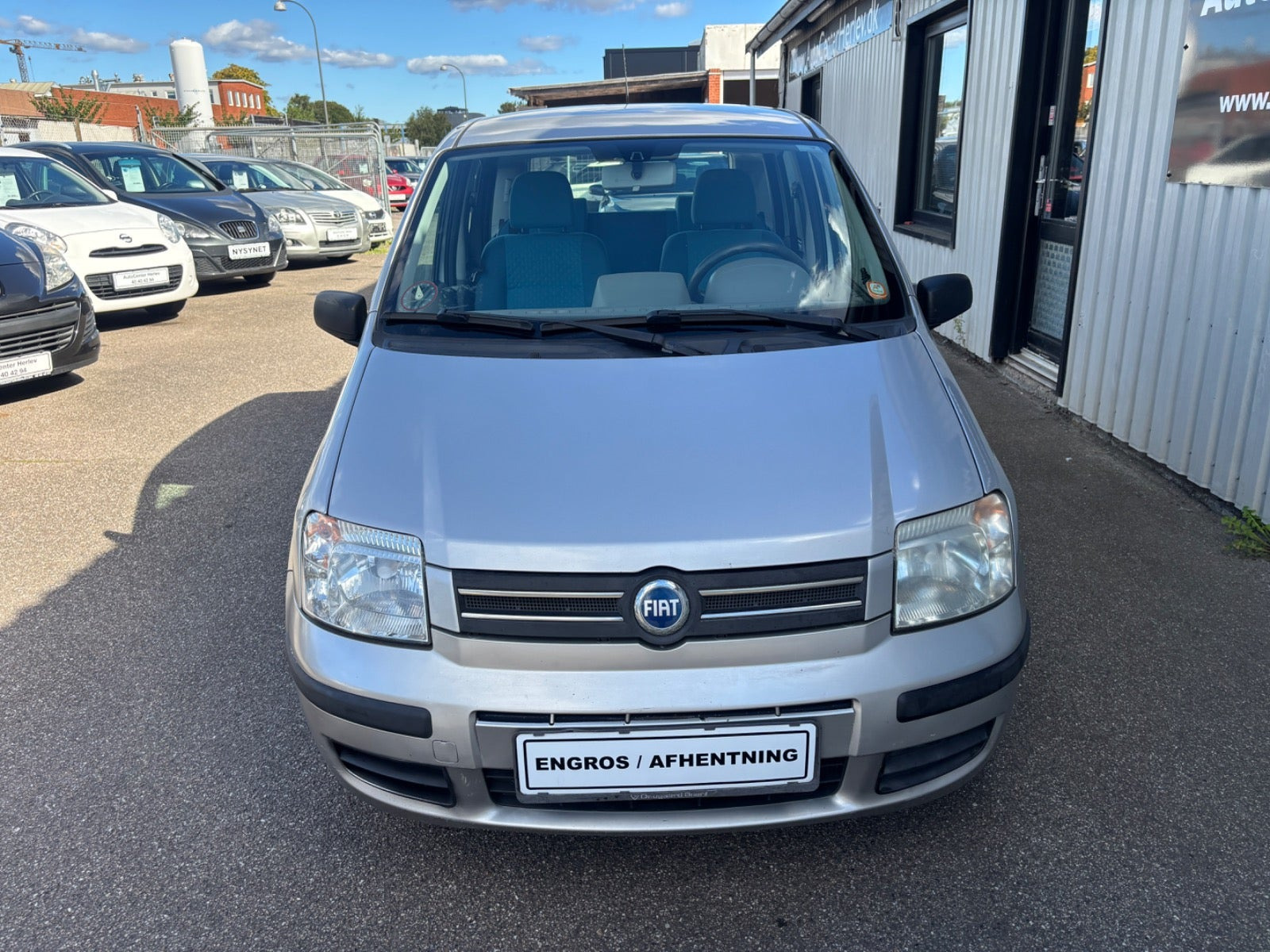 Sølv Fiat Panda fra 2005