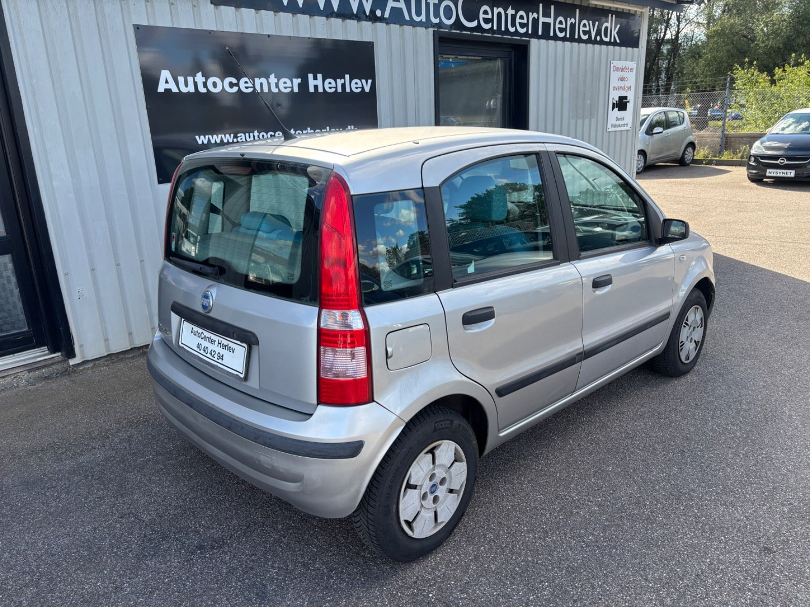 Sølv Fiat Panda fra 2005