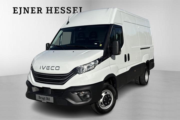 Hvid Iveco Daily fra 2025