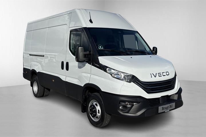 Hvid Iveco Daily fra 2025