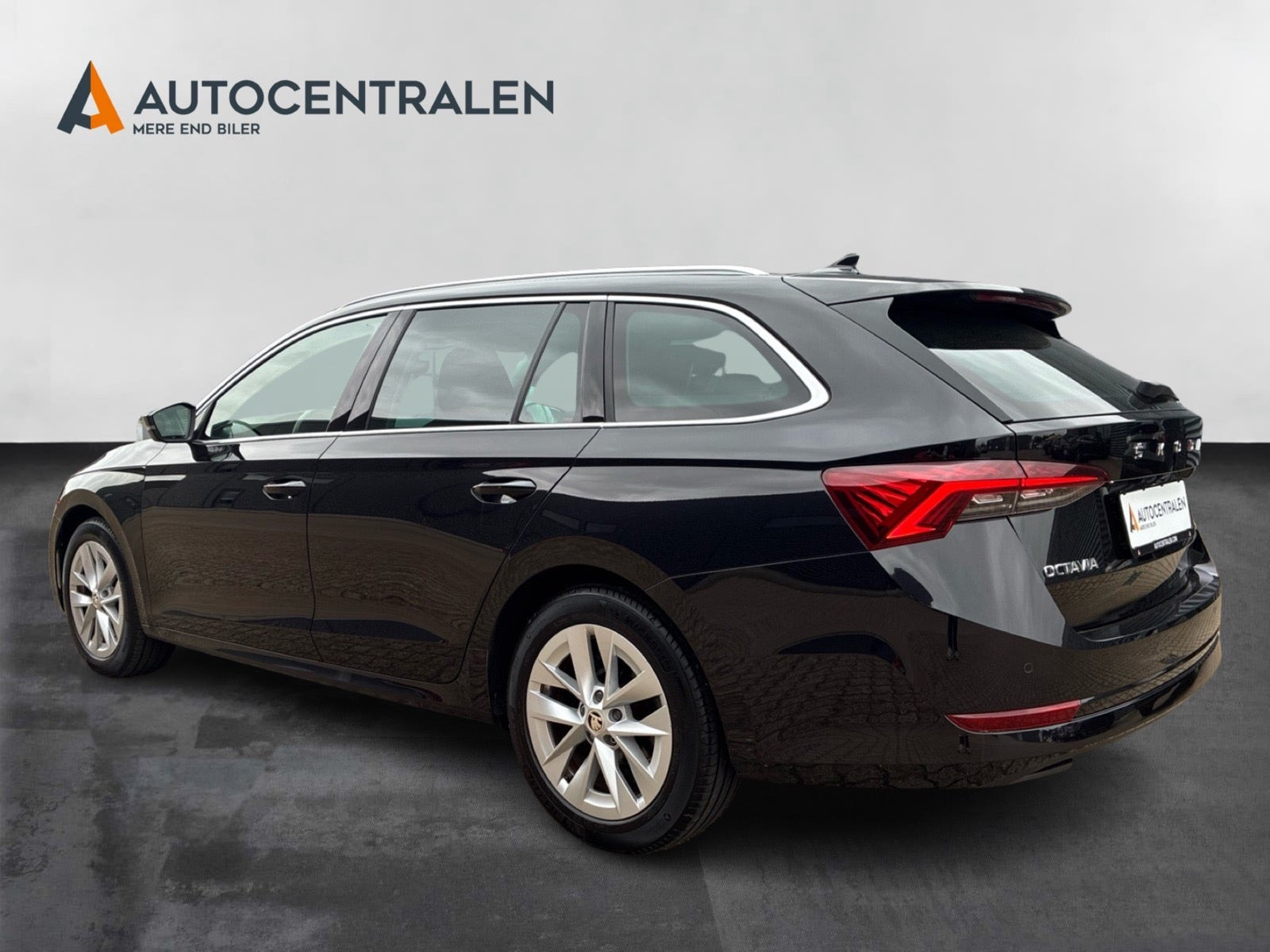 undefined Skoda Octavia fra 2024