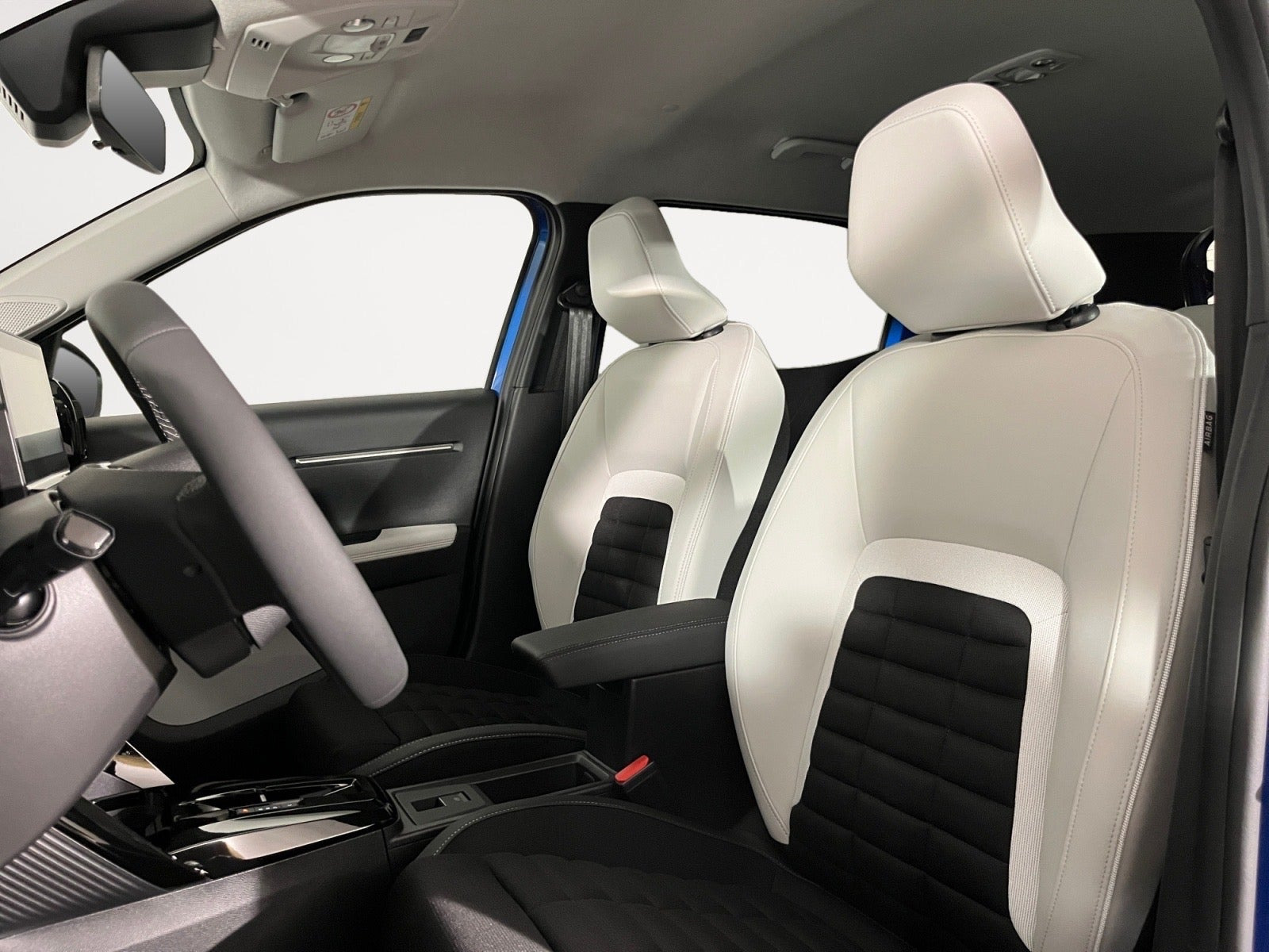 Blå Citroën e-C3 Aircross fra 2026
