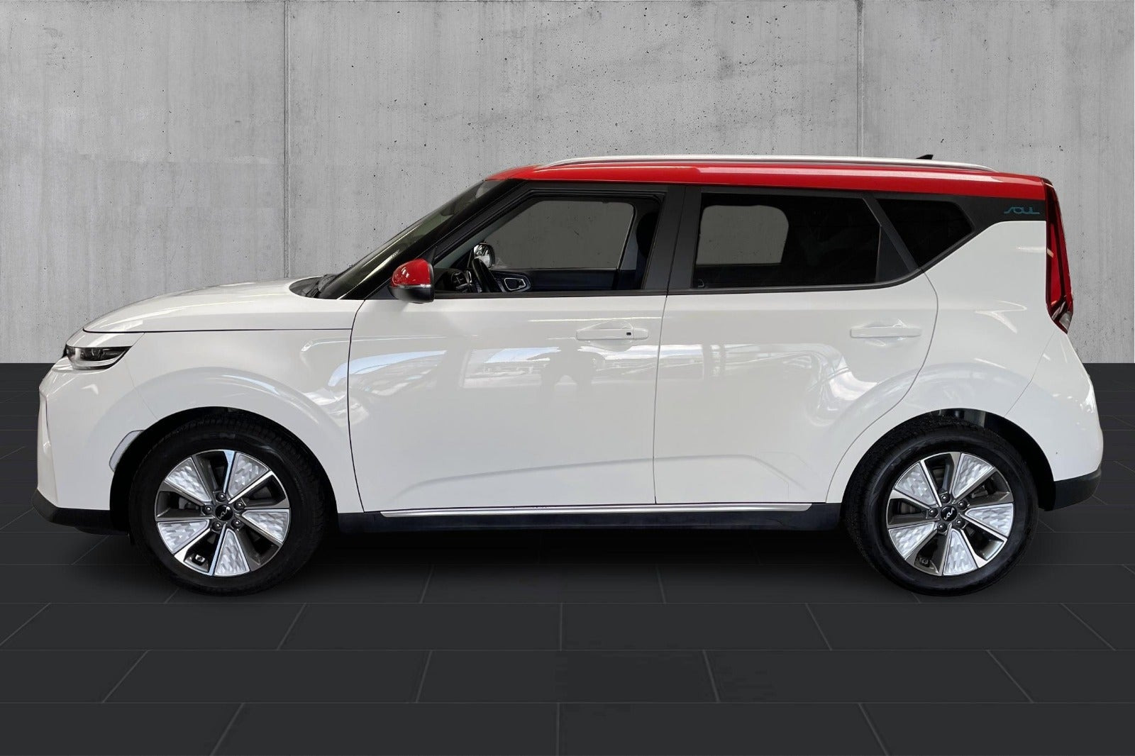 Hvid Kia e-Soul fra 2022