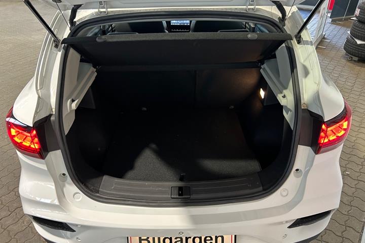 Hvid MG ZS fra 2022