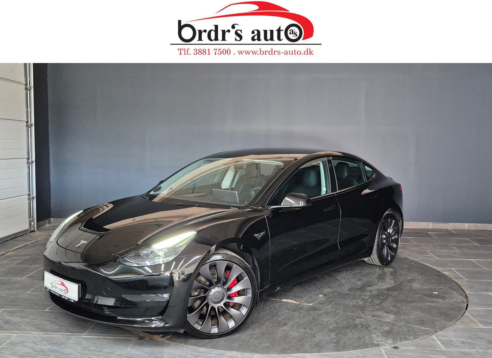 Tesla Model 3 Performance AWD