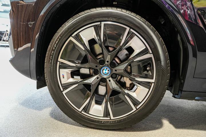 undefined BMW iX3 fra 2022