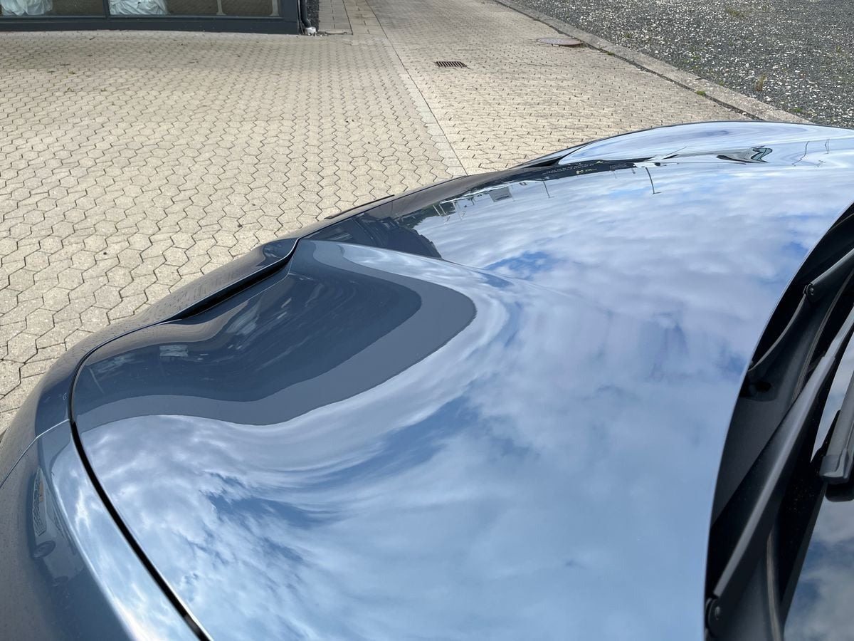 Blå Cupra Tavascan fra 2025