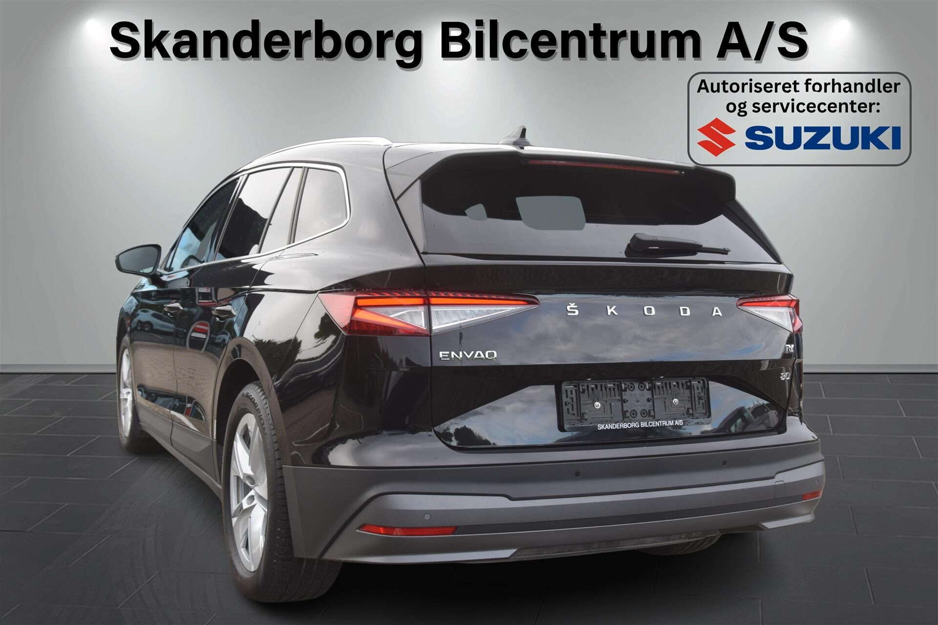 Sort Skoda Enyaq fra 2023