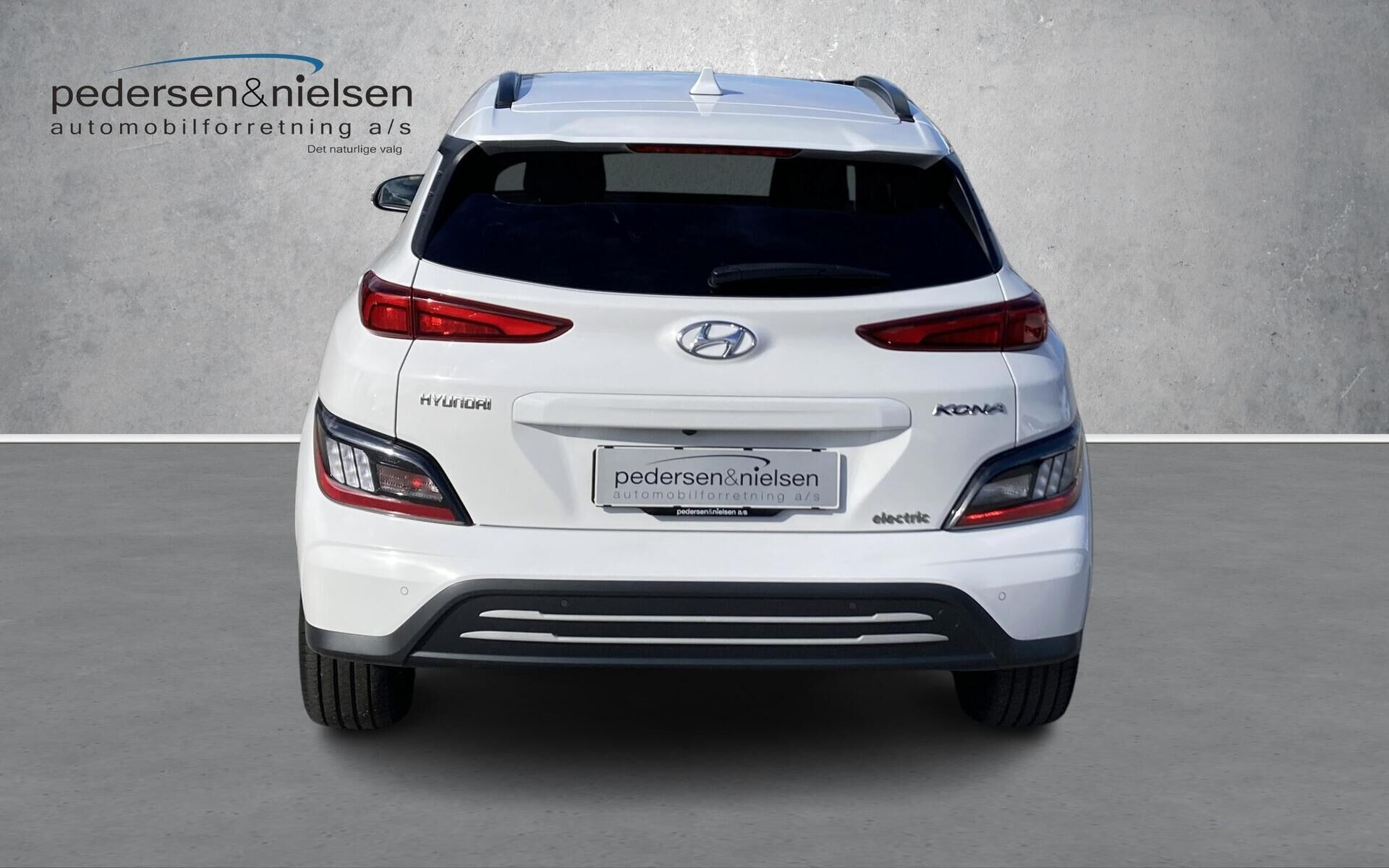 Hvid Hyundai Kona fra 2023