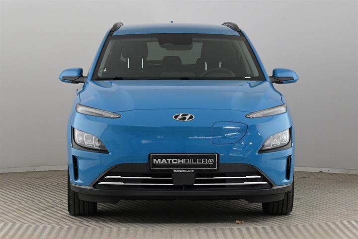 Blå Hyundai Kona fra 2022