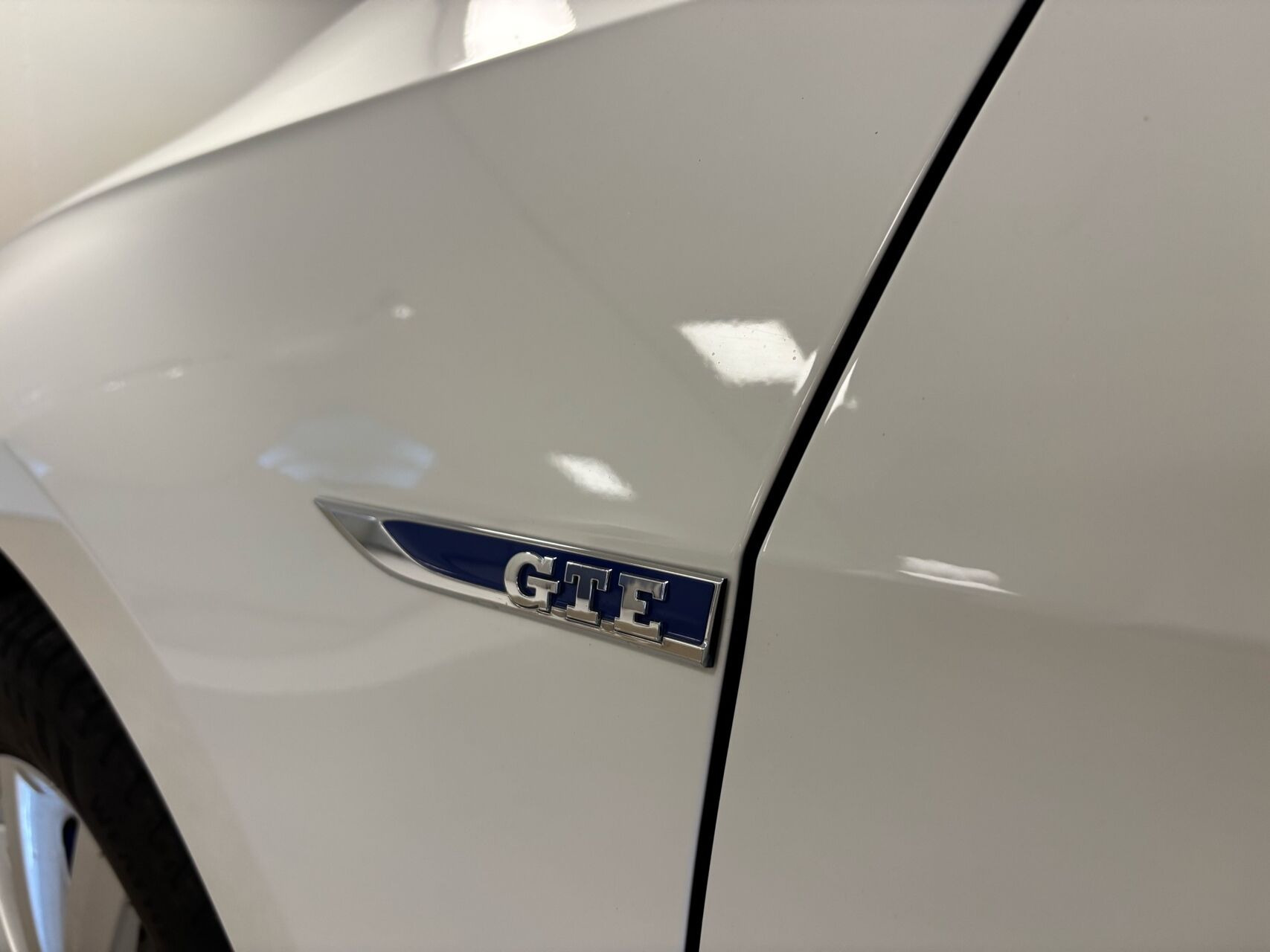 Hvid VW Golf fra 2020