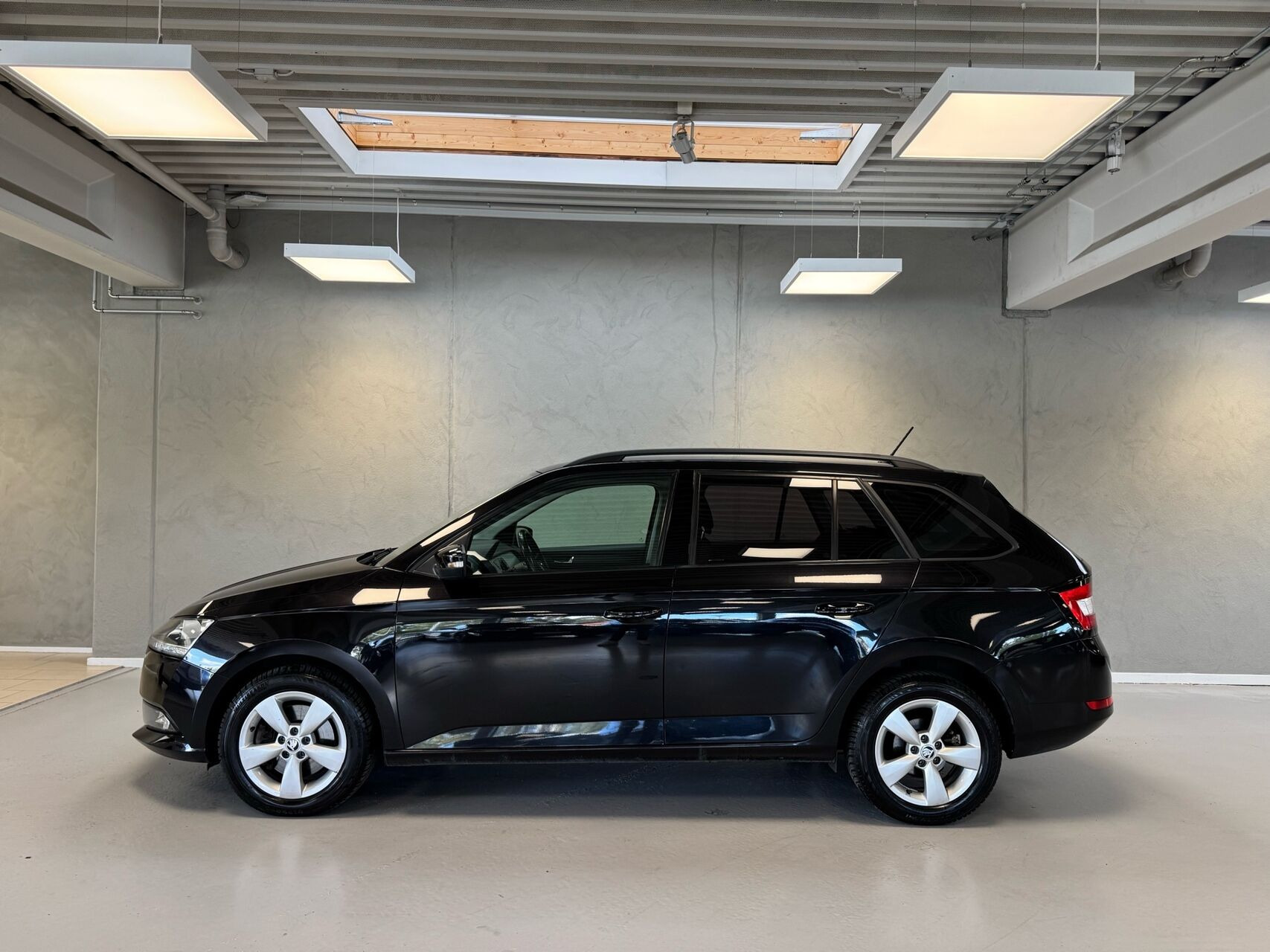 Sort Skoda Fabia fra 2021