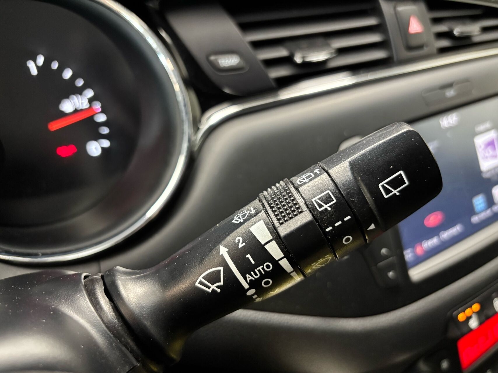Hvid Kia Ceed fra 2018