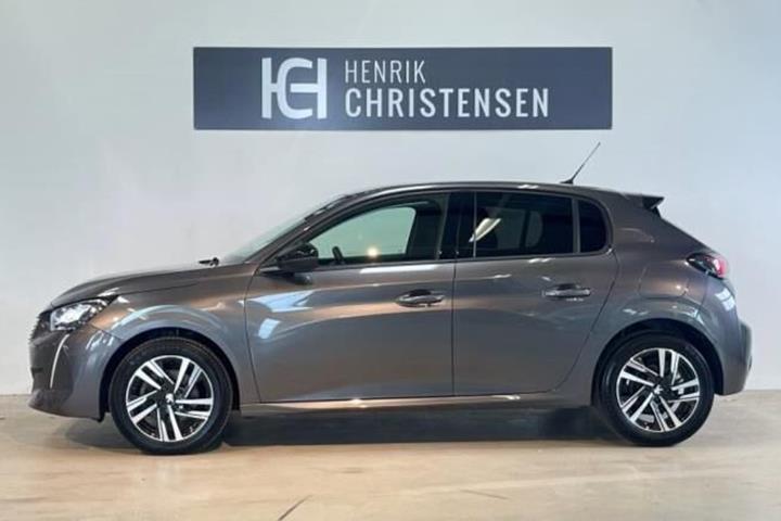 Grå Peugeot 208 fra 2023