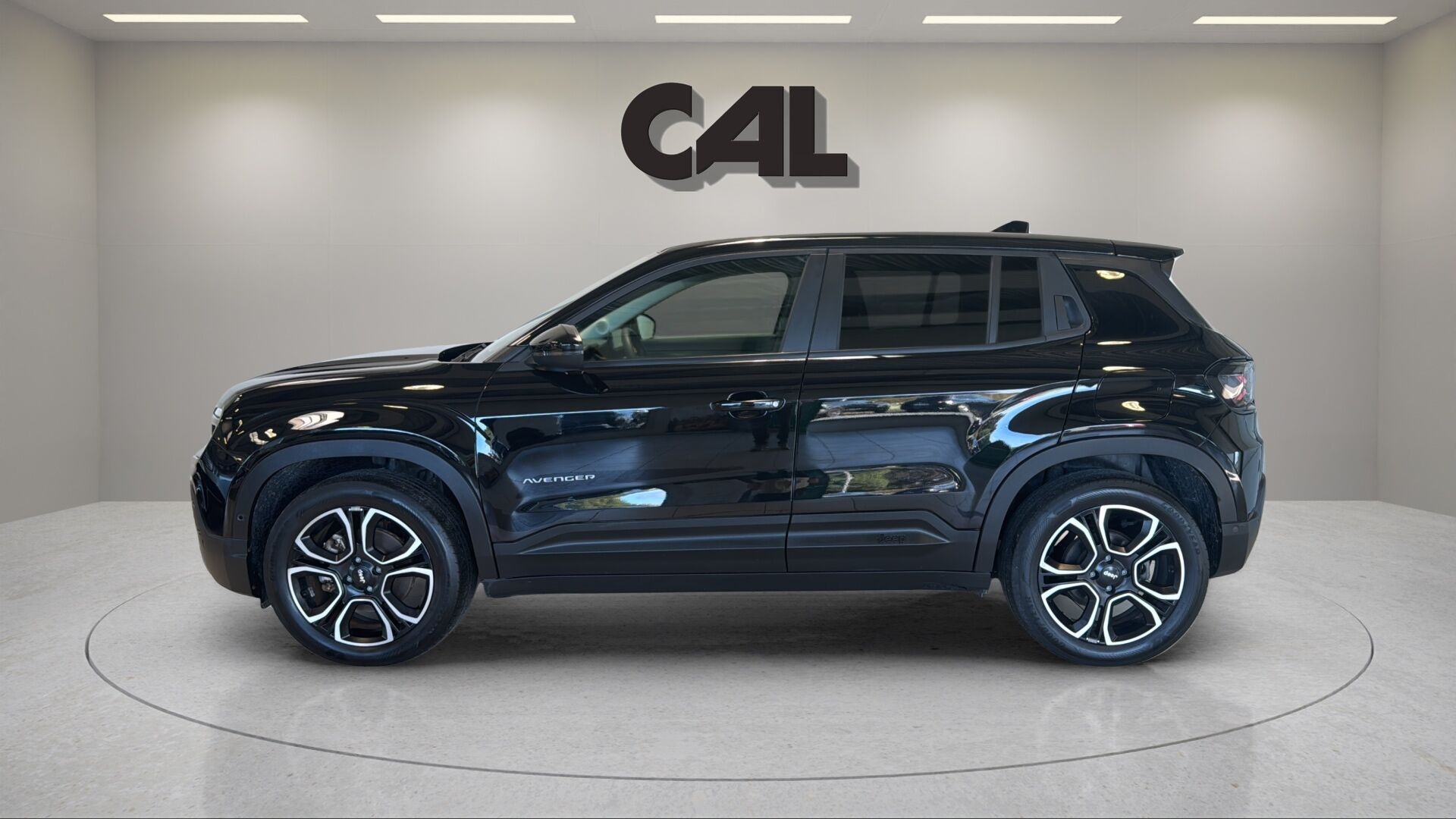 Sort Jeep Avenger fra 2024