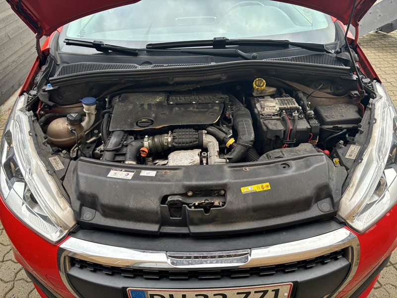 undefined Peugeot 208 fra 2017