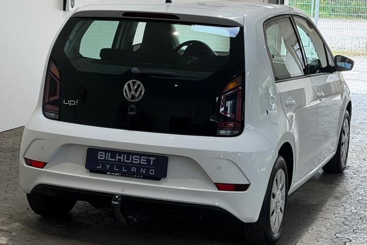 Hvid VW UP! fra 2019