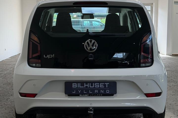Hvid VW UP! fra 2019