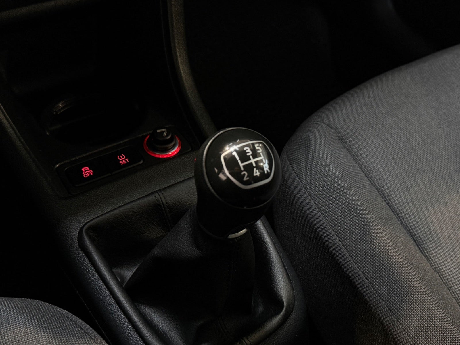Hvid VW UP! fra 2019