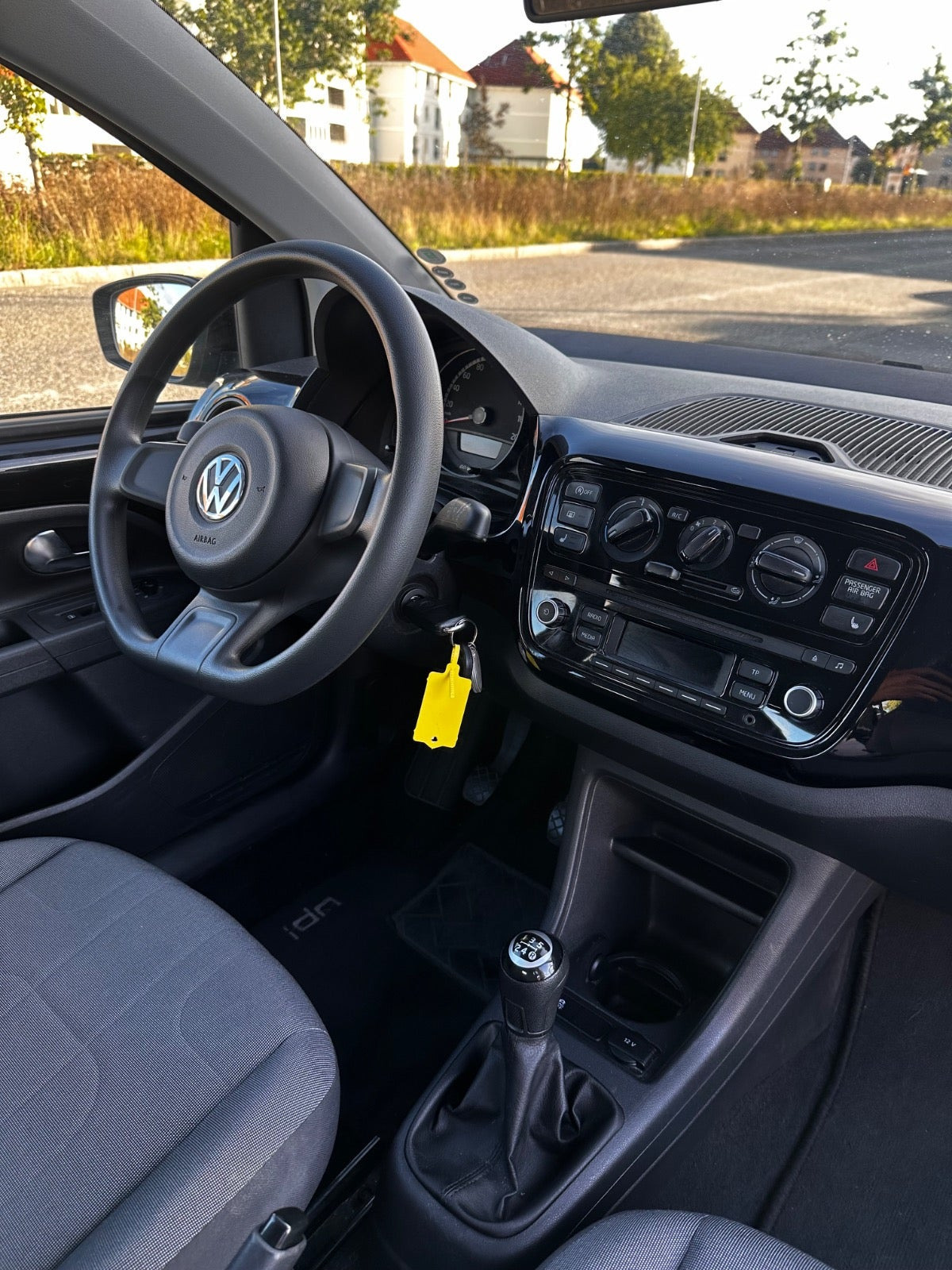 Sort VW UP! fra 2014