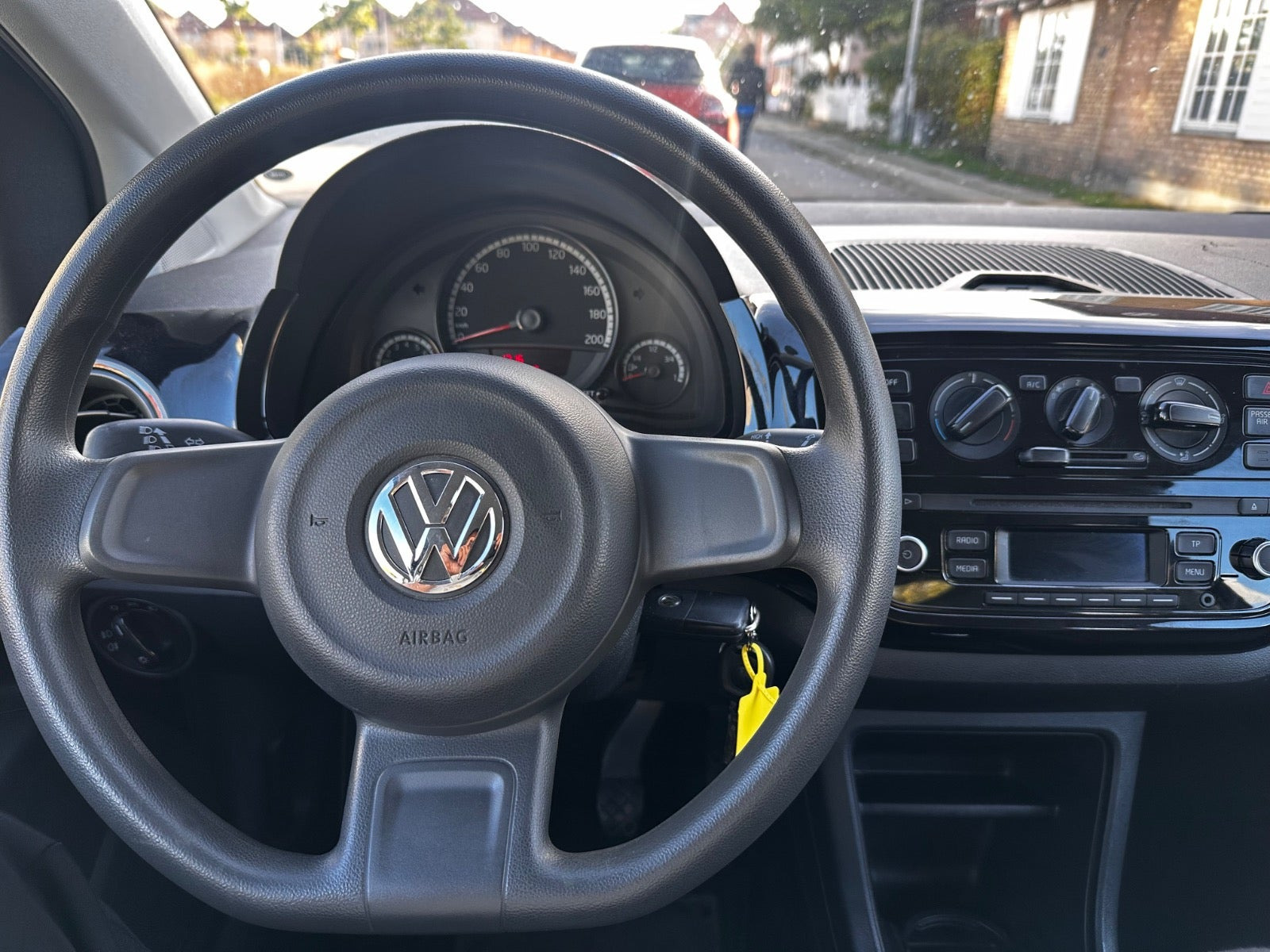 Sort VW UP! fra 2014