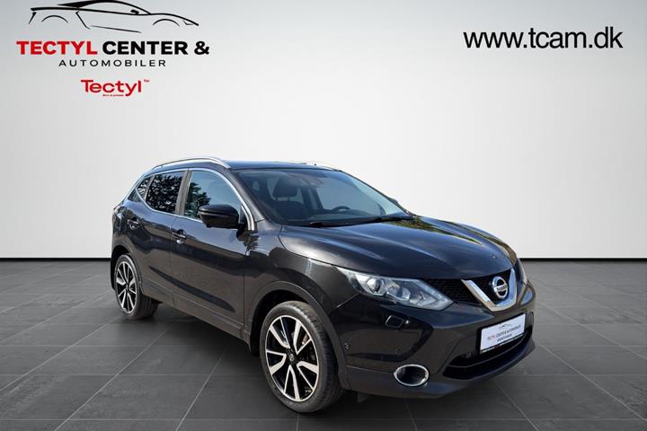 Sort Nissan Qashqai fra 2016