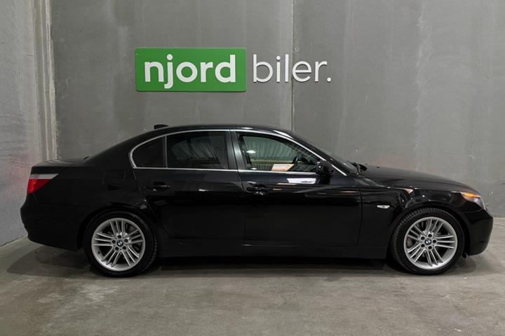 undefined BMW 550i fra 2006
