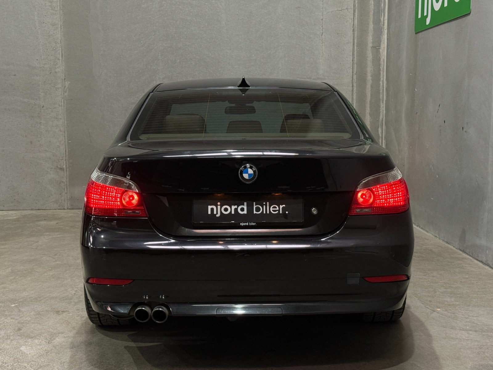 undefined BMW 550i fra 2006
