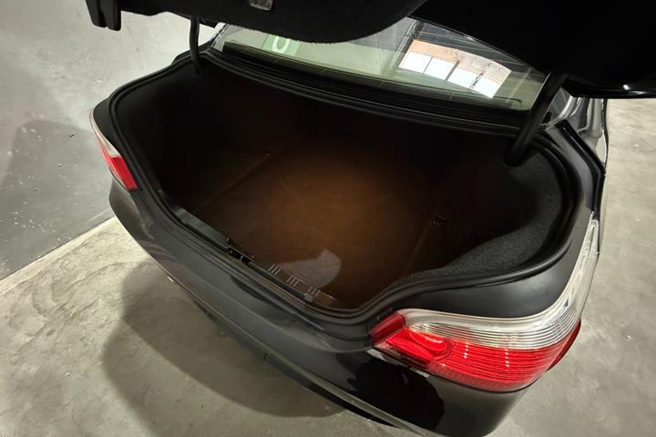 undefined BMW 550i fra 2006
