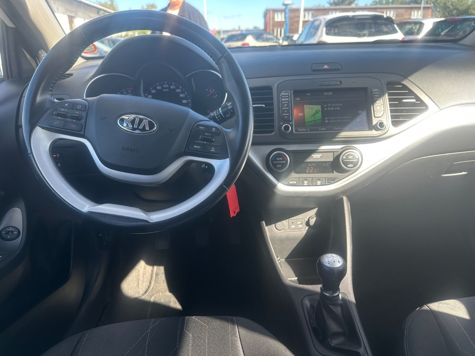 Hvid Kia Picanto fra 2016