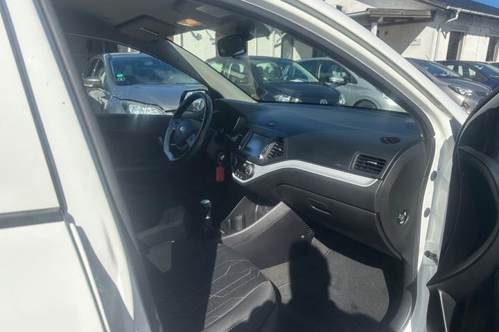 Hvid Kia Picanto fra 2016