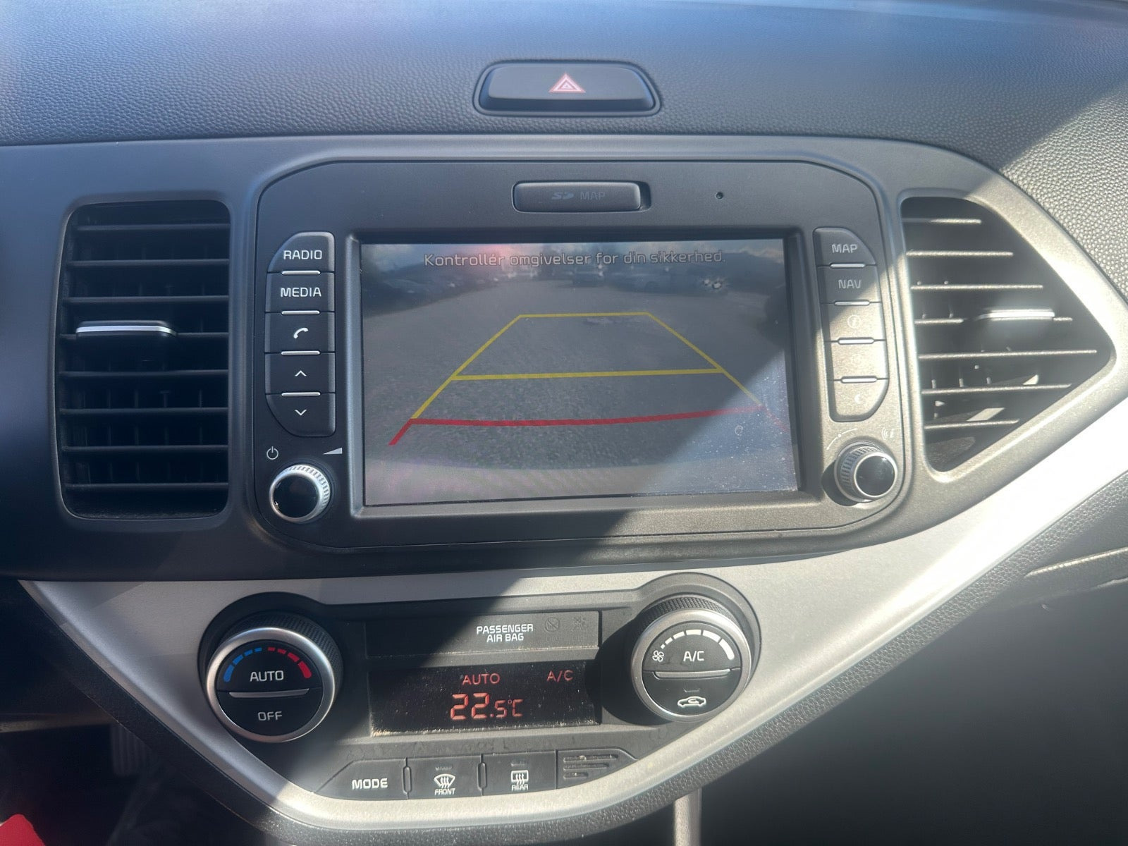 Hvid Kia Picanto fra 2016