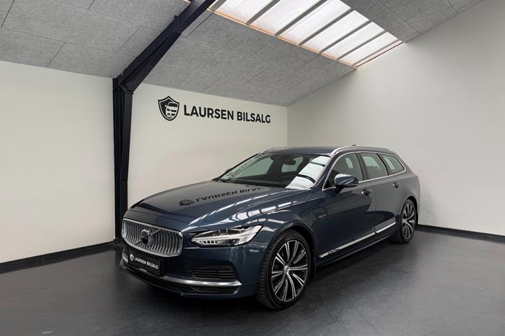 Blå Volvo V90 fra 2021