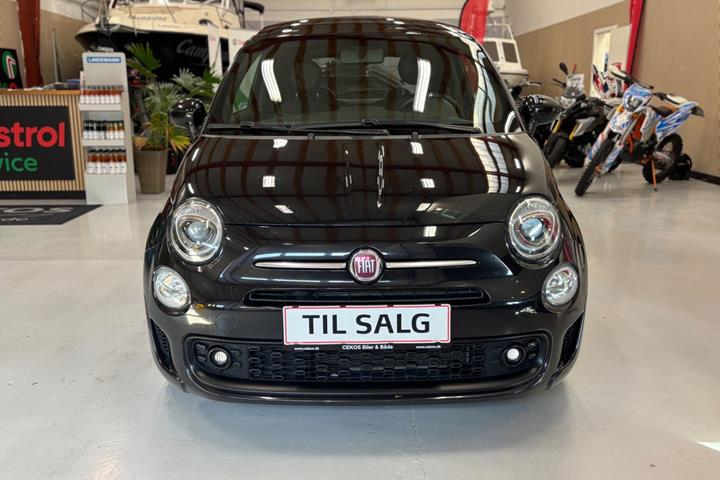 Sort Fiat 500 fra 2021
