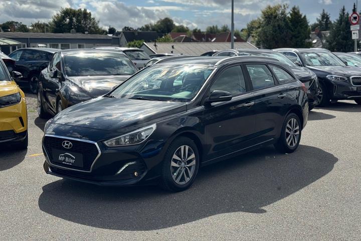Sort Hyundai i30 fra 2019