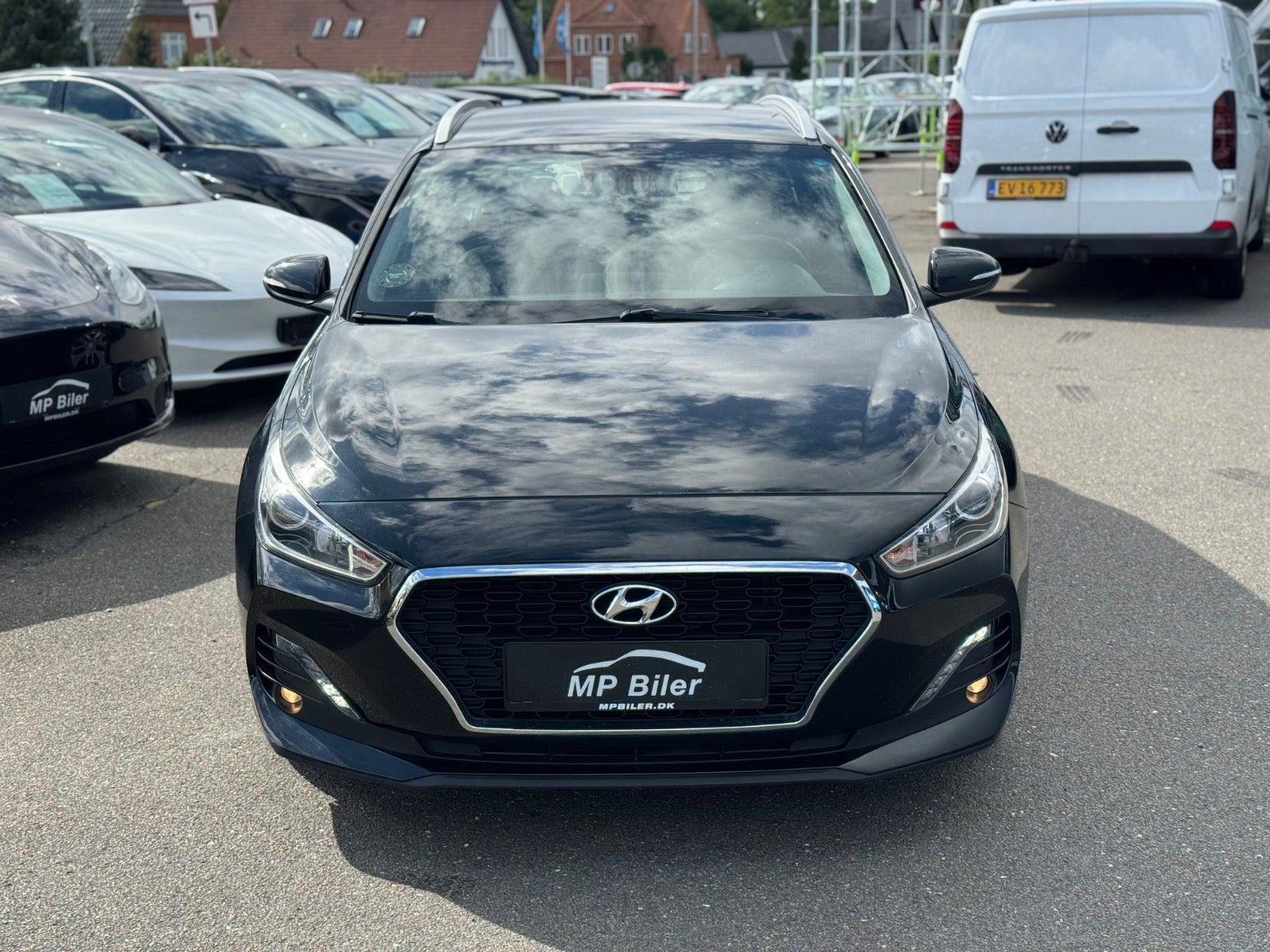 Sort Hyundai i30 fra 2019