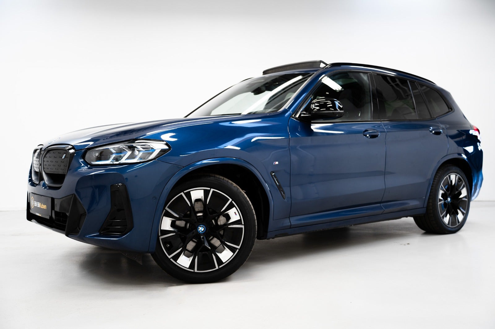 BMW iX3 Charged Plus M-Sport
