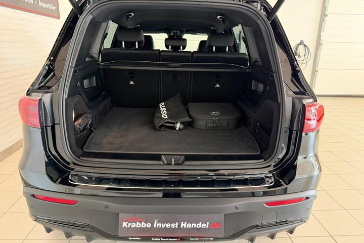 Sort Mercedes EQB250+ fra 2025