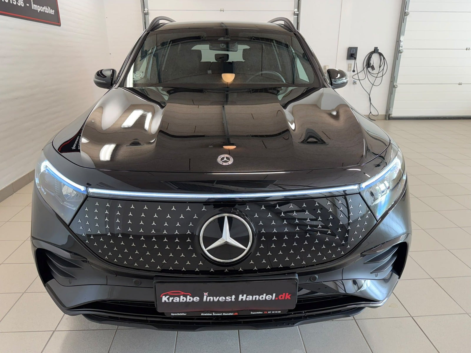 Sort Mercedes EQB250+ fra 2025