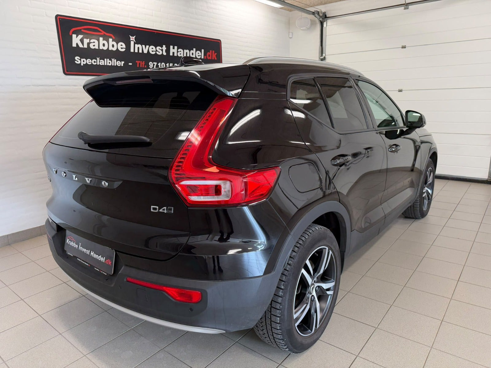 Sort Volvo XC40 fra 2018
