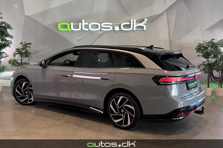 Grå VW ID.7 fra 2025
