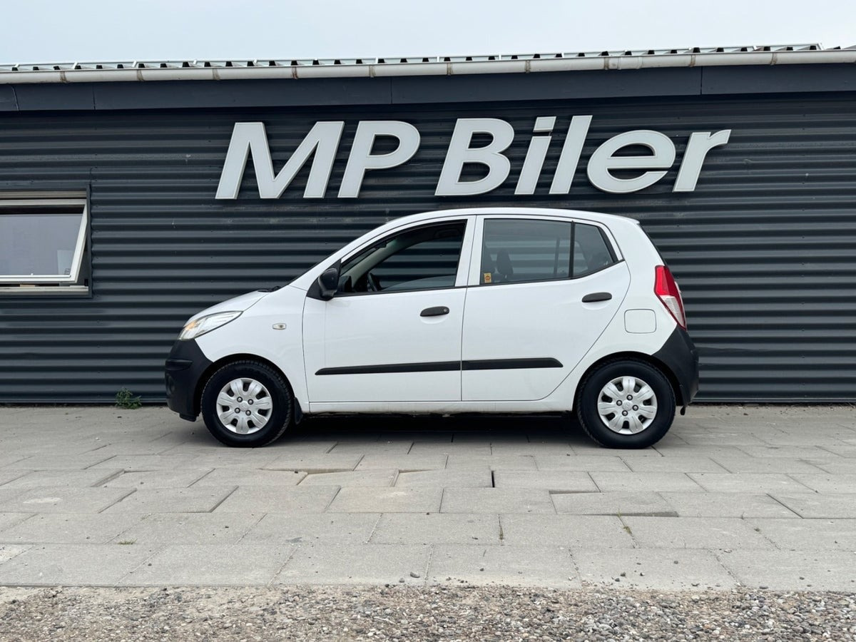 Hvid Hyundai i10 fra 2010