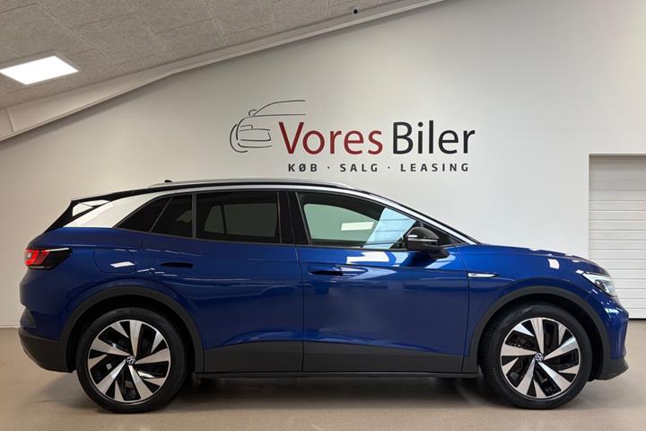 Blå VW ID.4 fra 2021