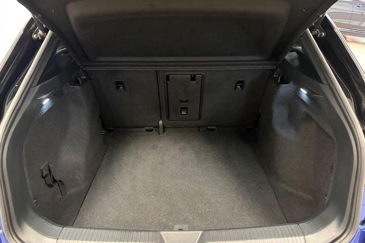 Blå VW ID.4 fra 2021