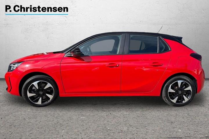 Rød Opel Corsa-e fra 2024