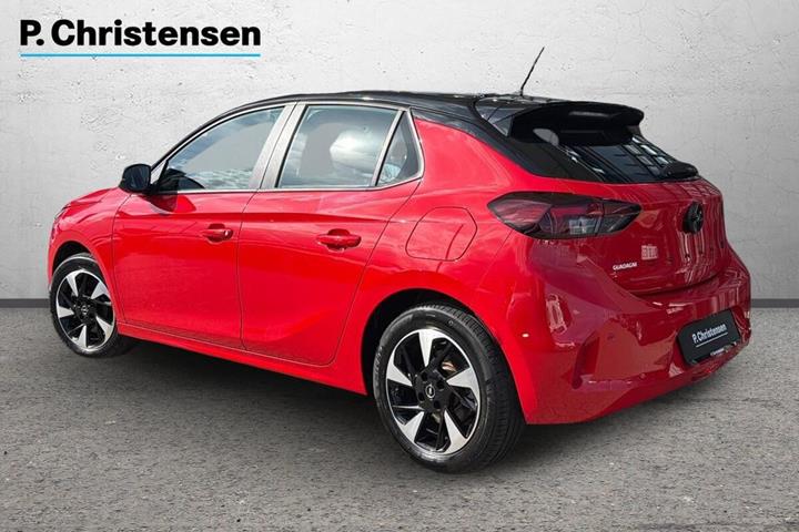 Rød Opel Corsa-e fra 2024