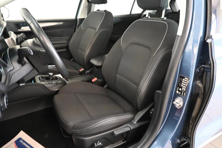 Blå Ford Focus fra 2020